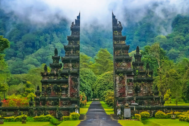 8 Sejarah Bali Yang Gak Banyak Orang Tau